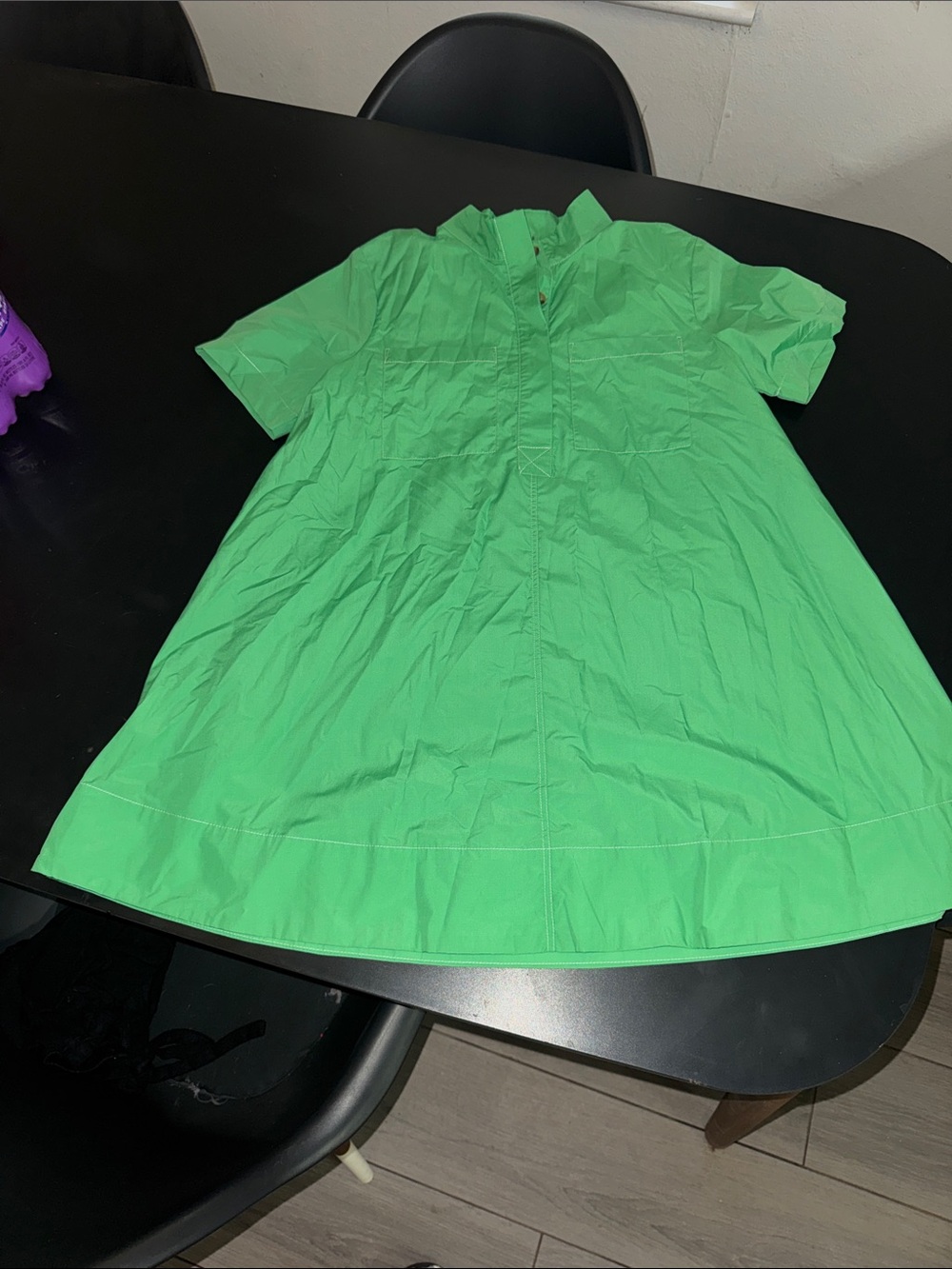 entro Bright Green Short-Sleeve Mini Dress